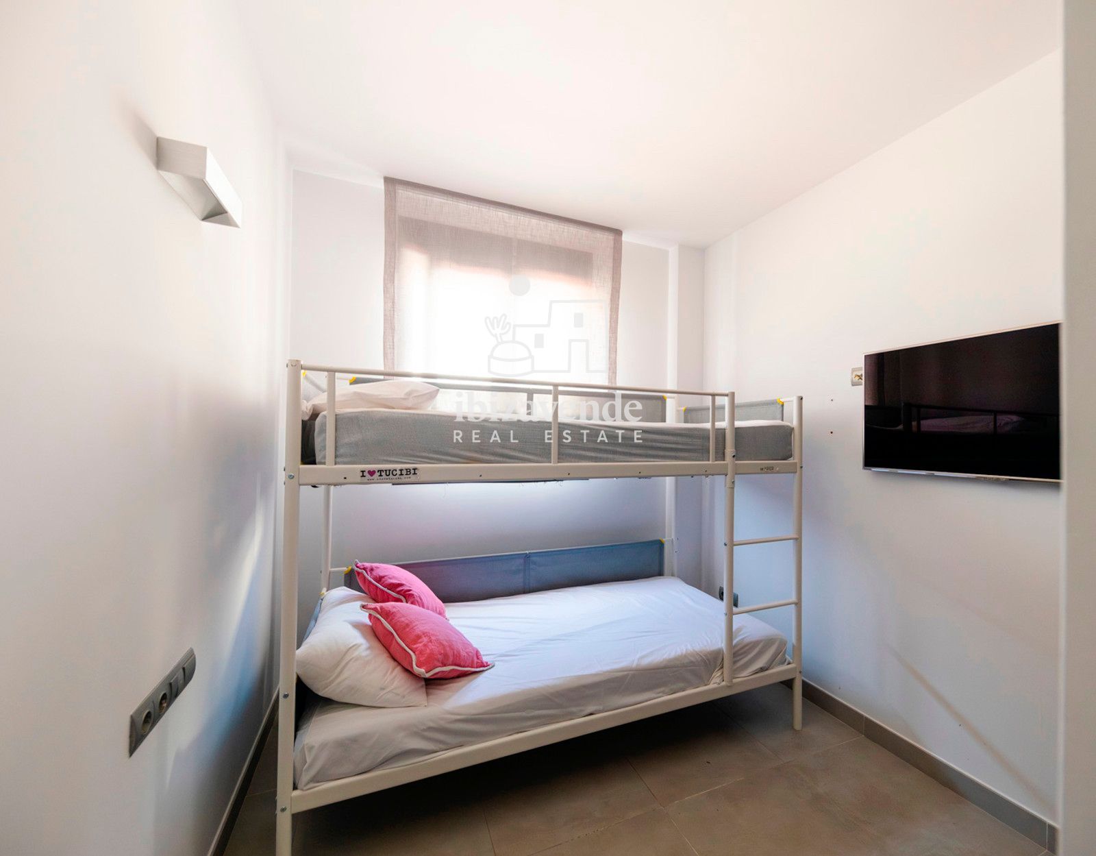 Mobilia Inmueble Image