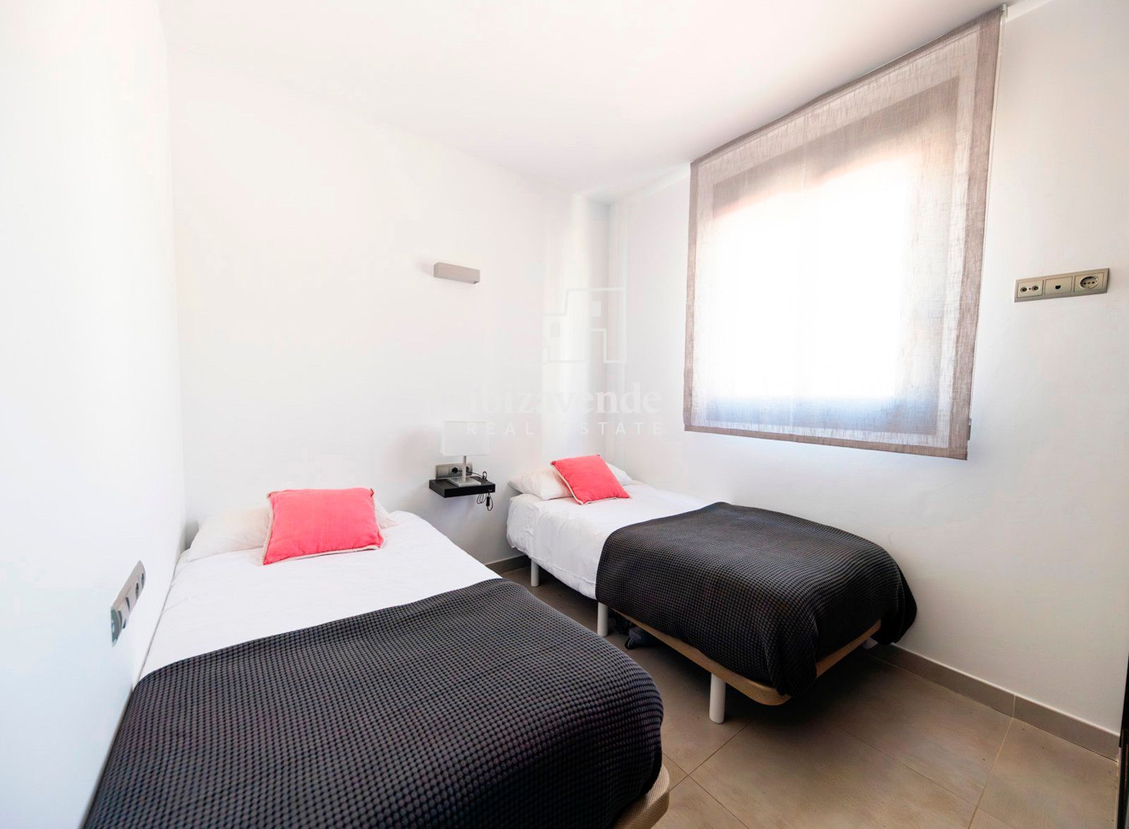 Mobilia Inmueble Image