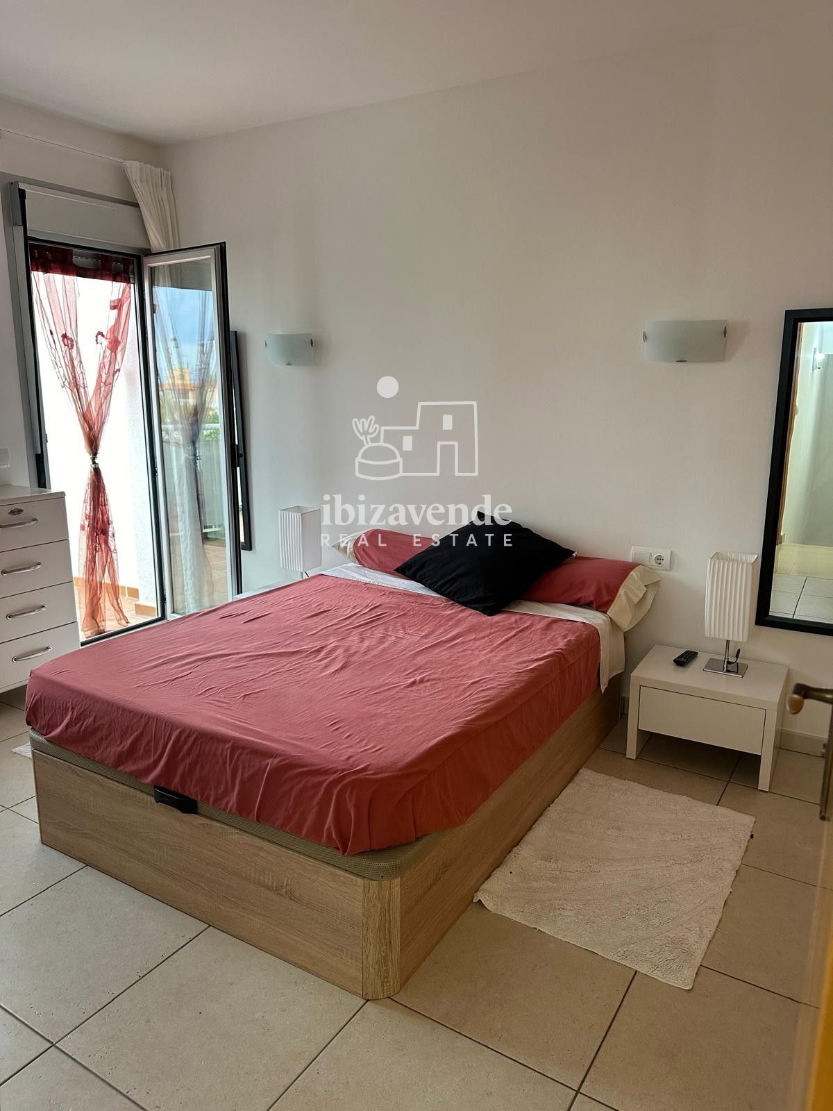 Mobilia Inmueble Image