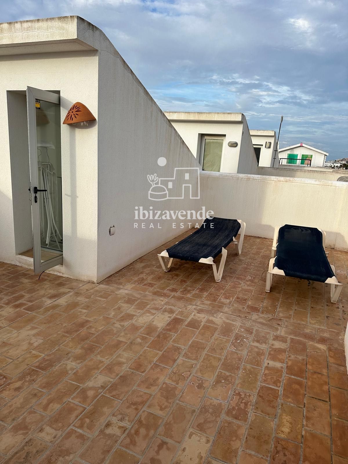 Mobilia Inmueble Image