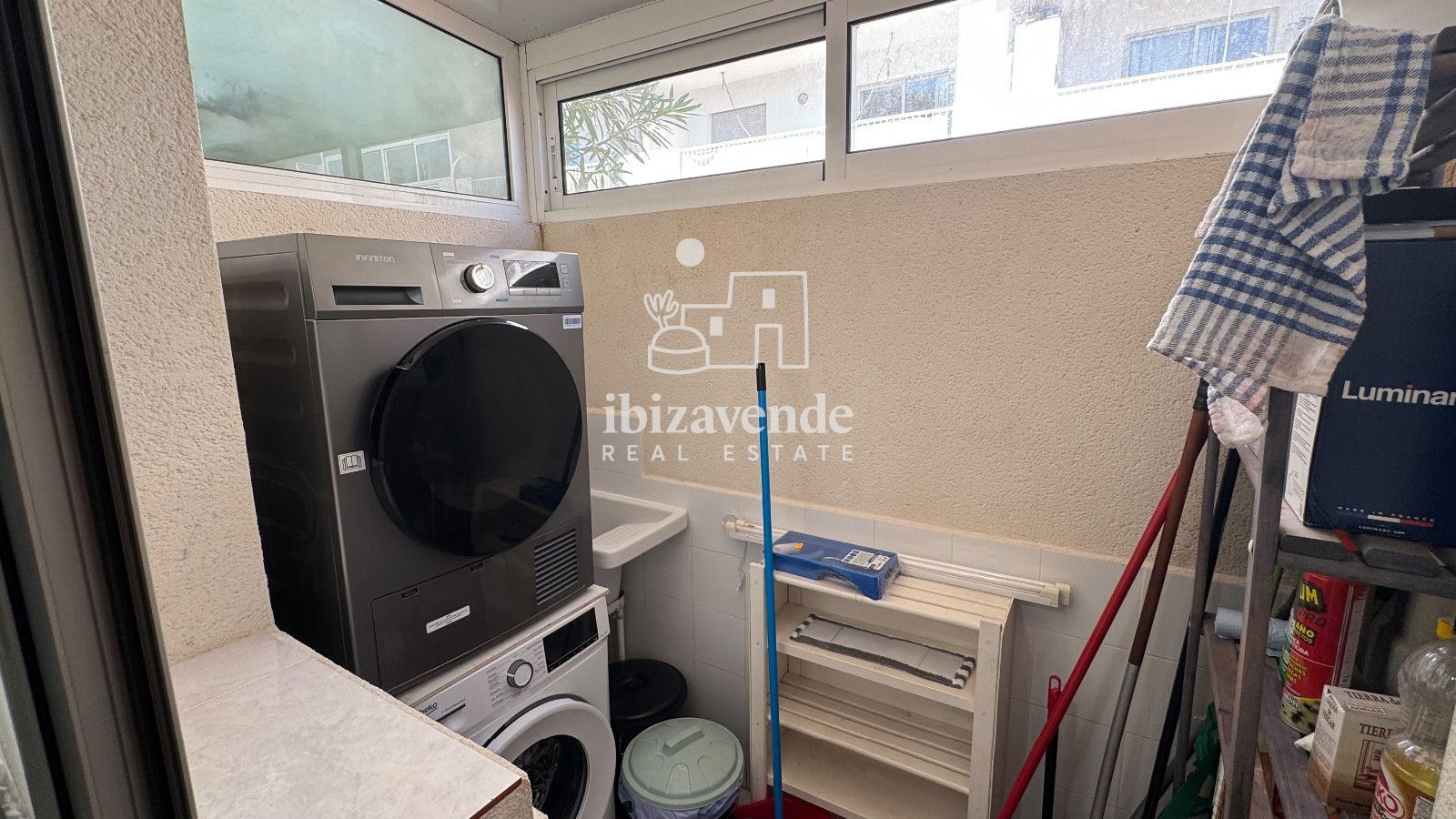 Mobilia Inmueble Image