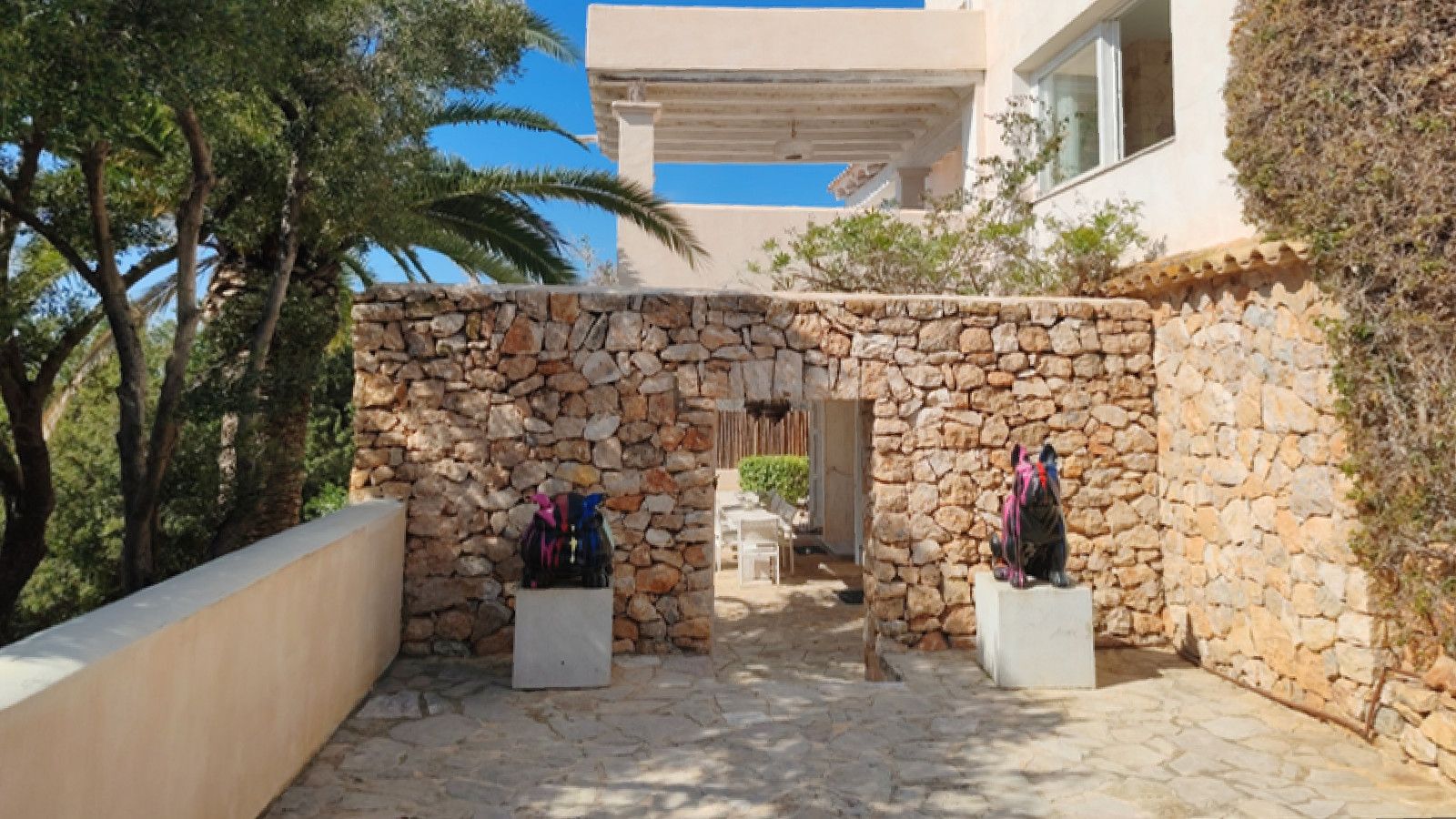 Villa in San Jordi De Ses Salines - Image 2