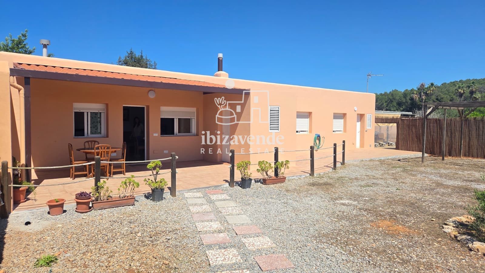 Casa en alquiler Sant Rafel de Sa Creu, Baleares. Ref: 4726. Ibizavende