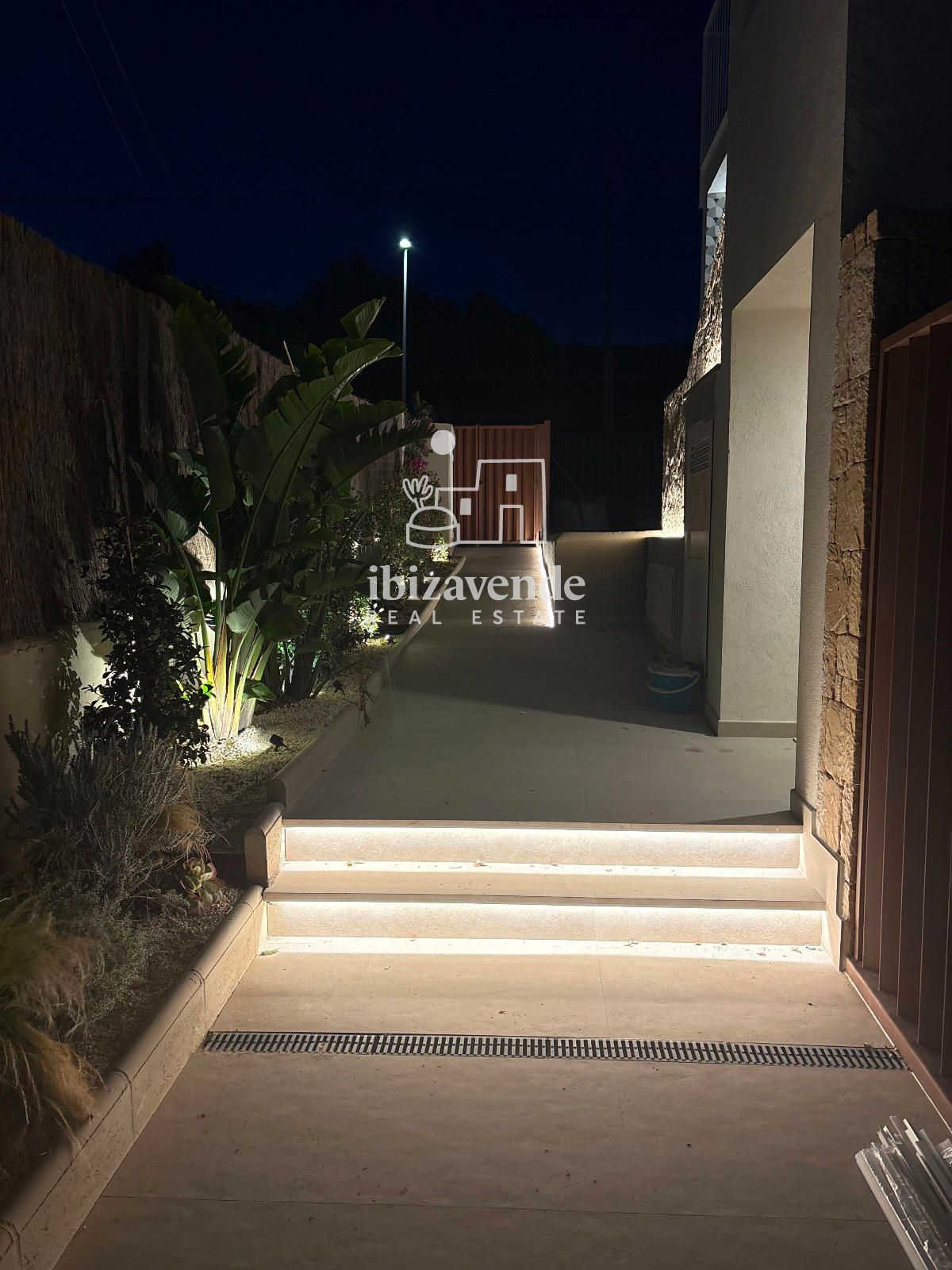 Mobilia Inmueble Image