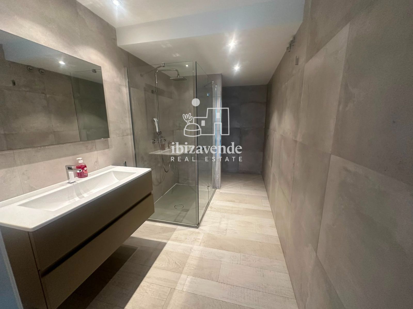 Mobilia Inmueble Image