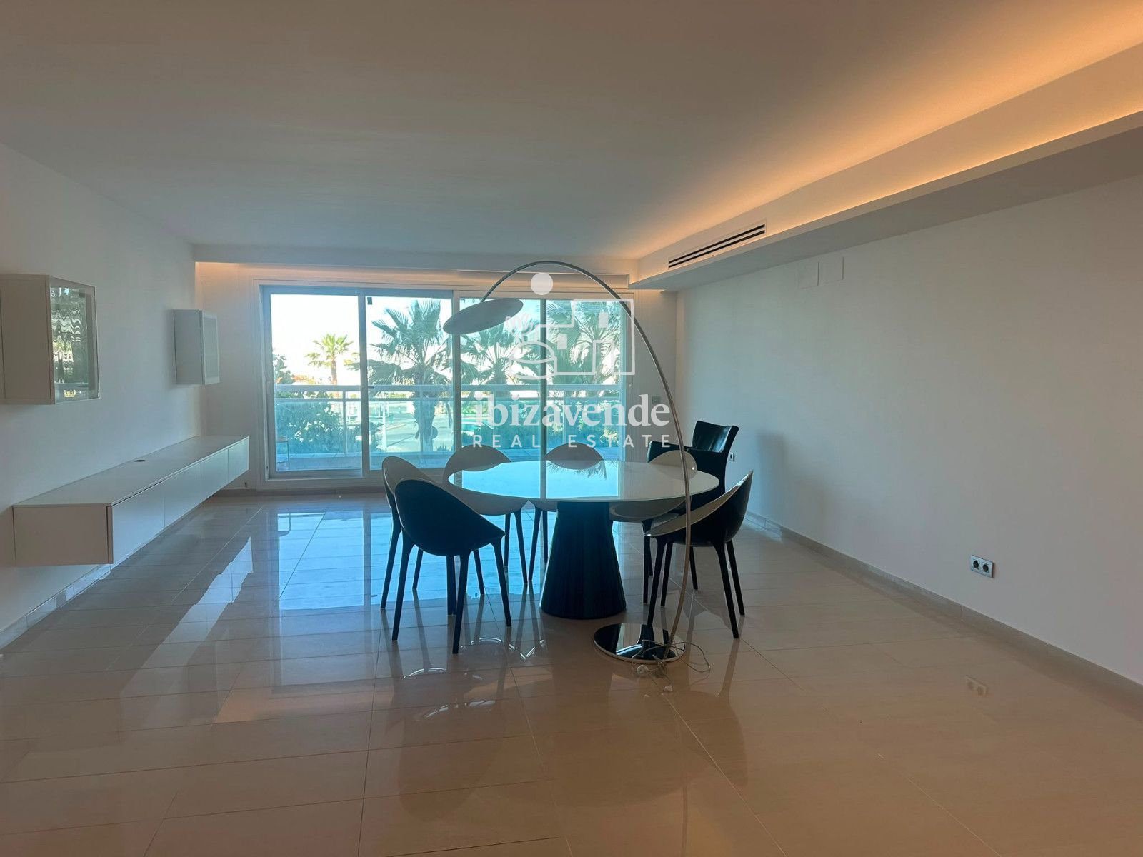 Mobilia Inmueble Image