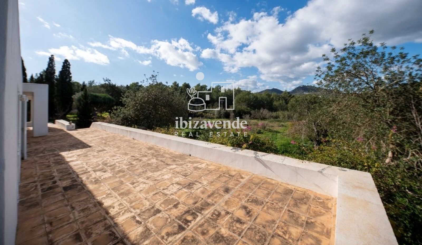 Mobilia Inmueble Image