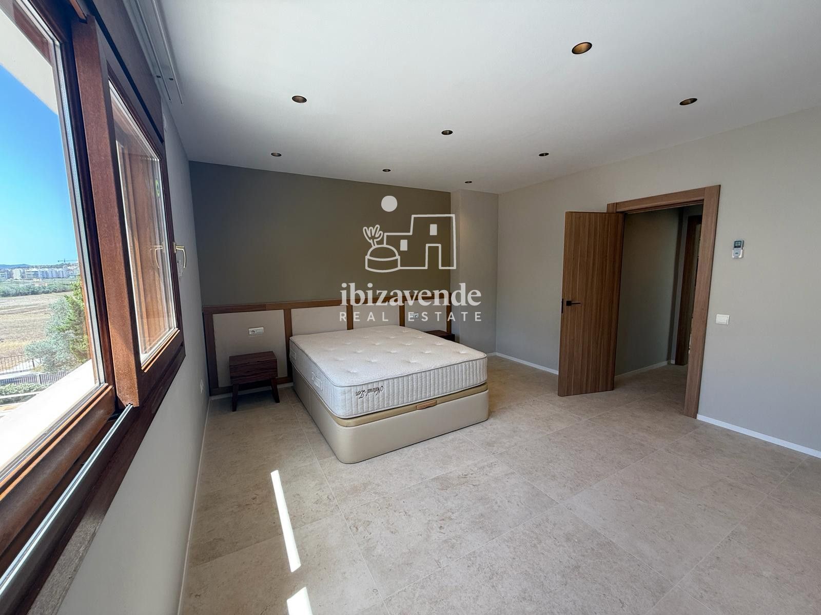Mobilia Inmueble Image