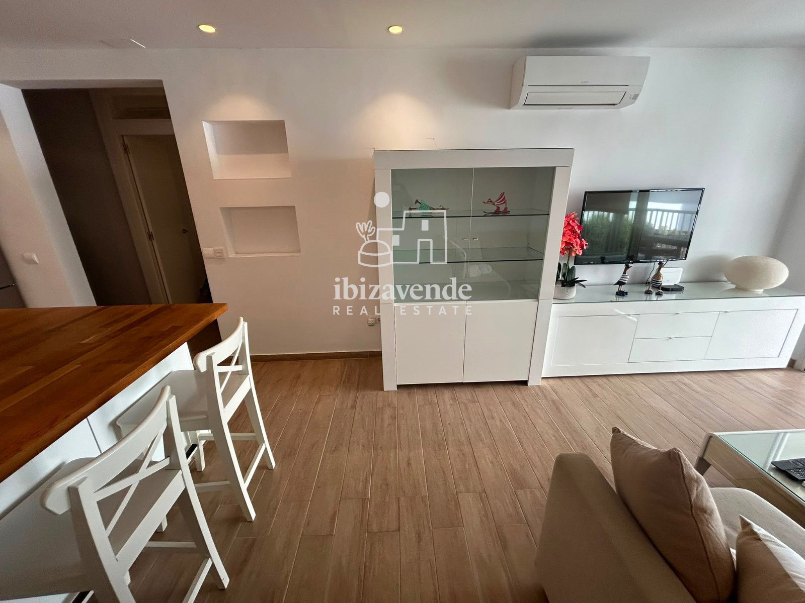 Mobilia Inmueble Image