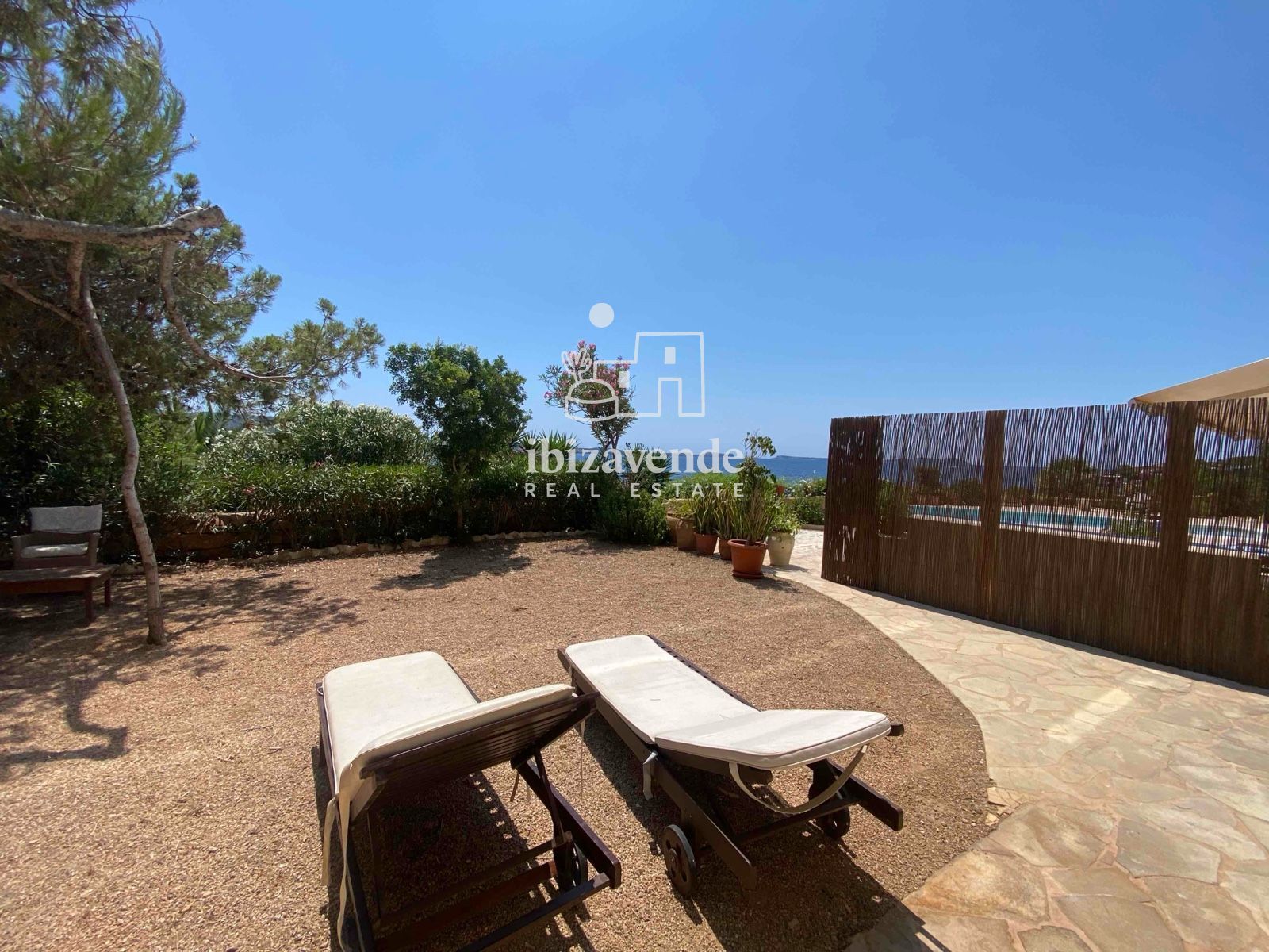 Mobilia Property Image
