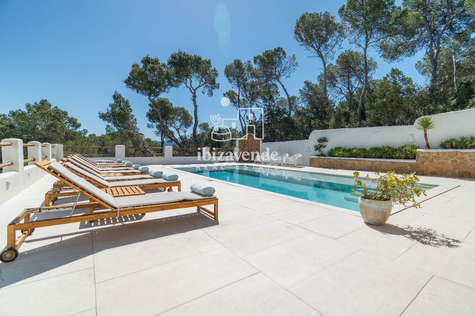 Mobilia Inmueble Image