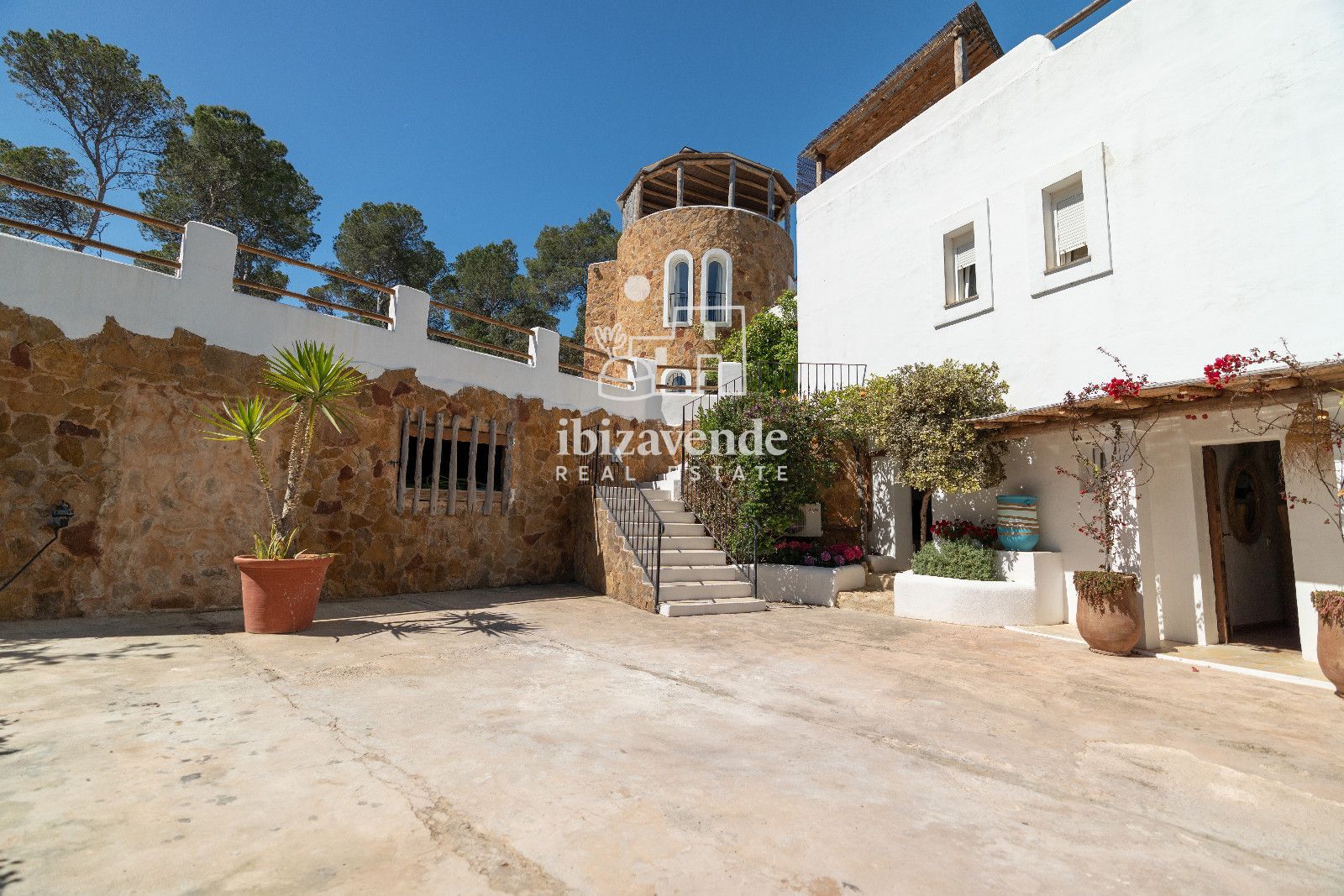 Mobilia Inmueble Image