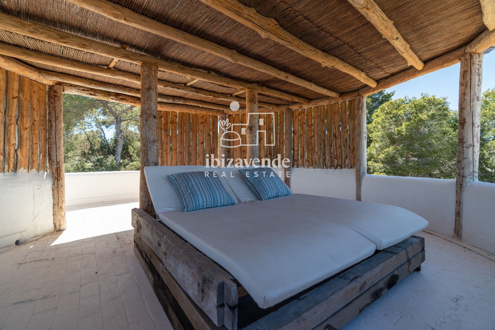 Mobilia Inmueble Image