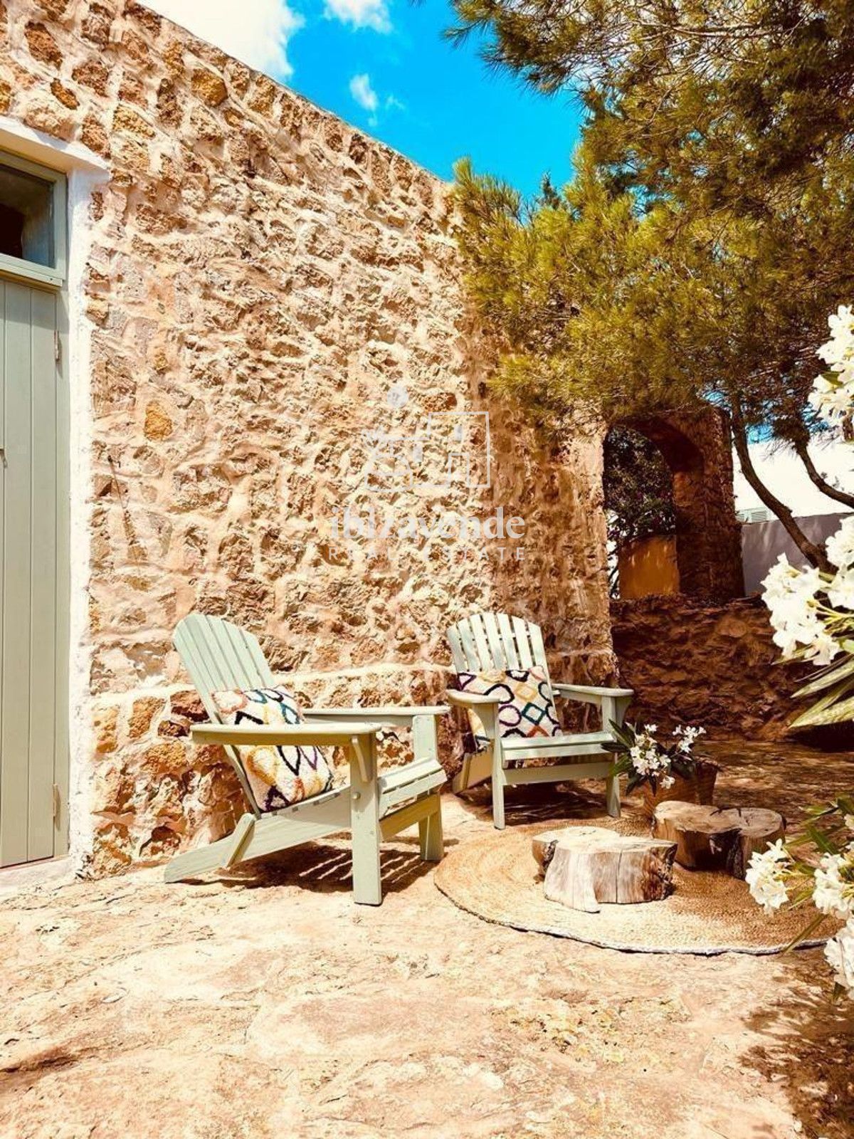 Mobilia Inmueble Image