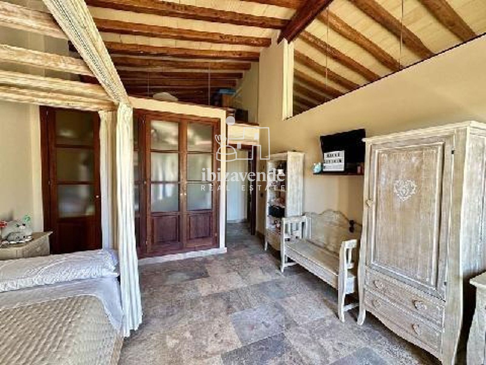 Mobilia Inmueble Image