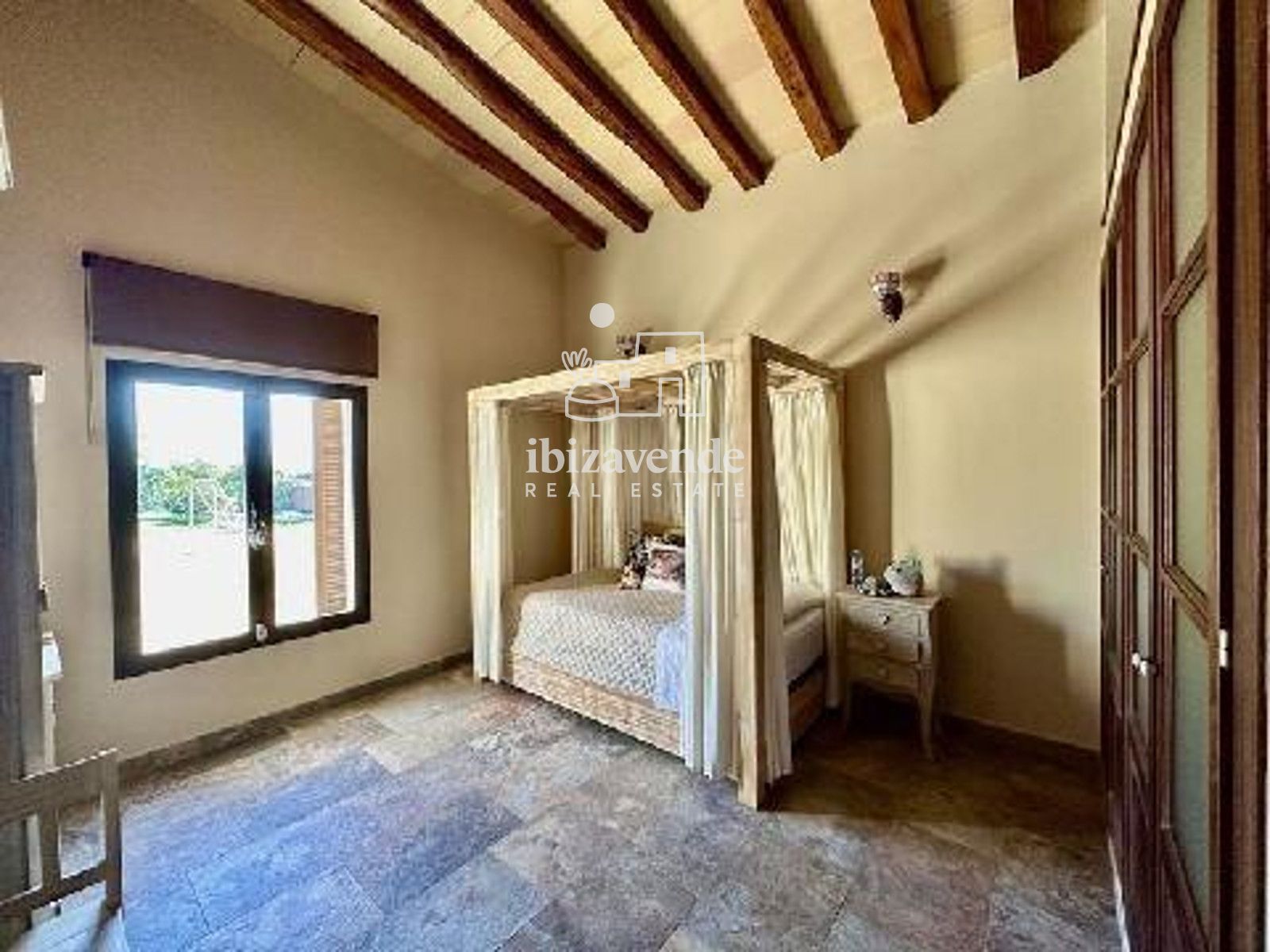 Mobilia Inmueble Image