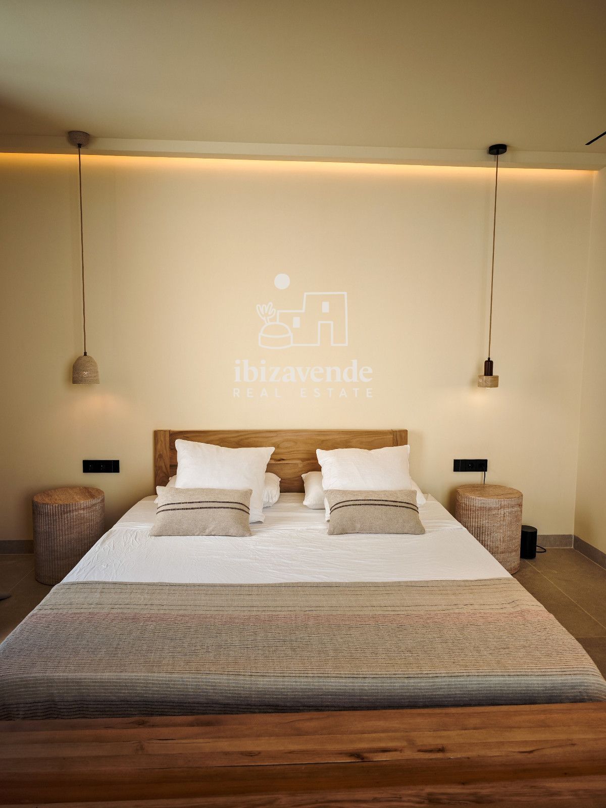 Mobilia Inmueble Image