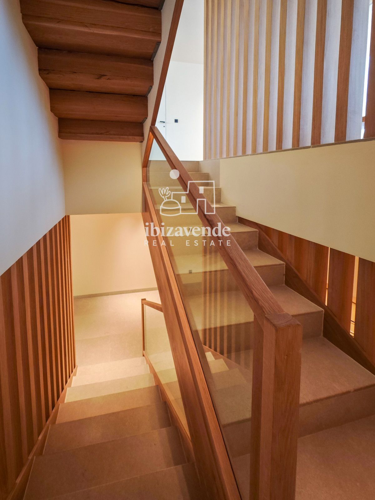 Mobilia Inmueble Image