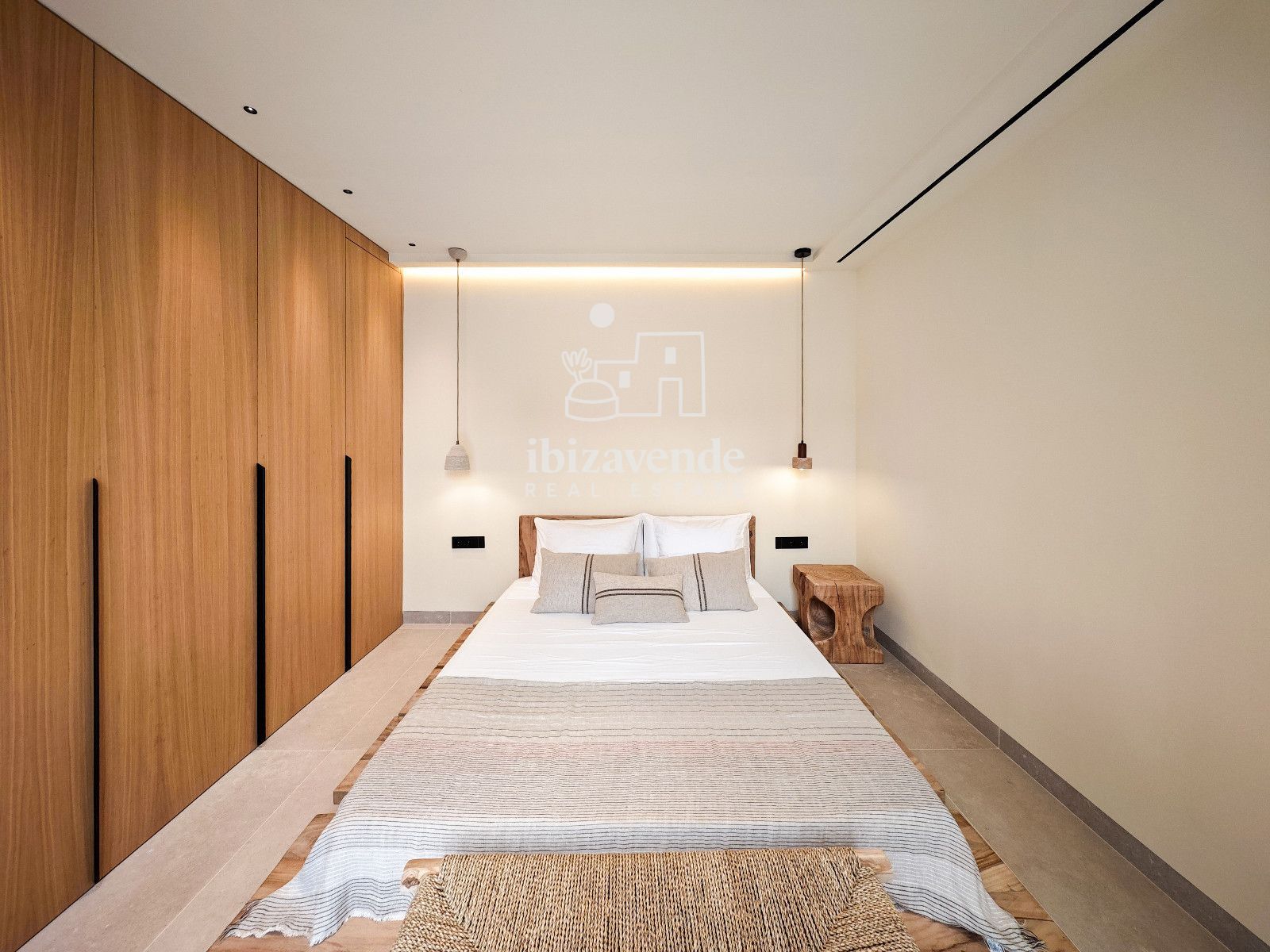 Mobilia Inmueble Image