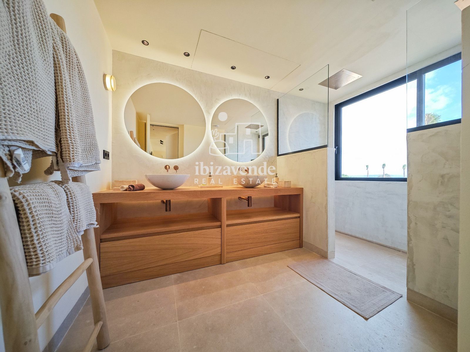 Mobilia Inmueble Image
