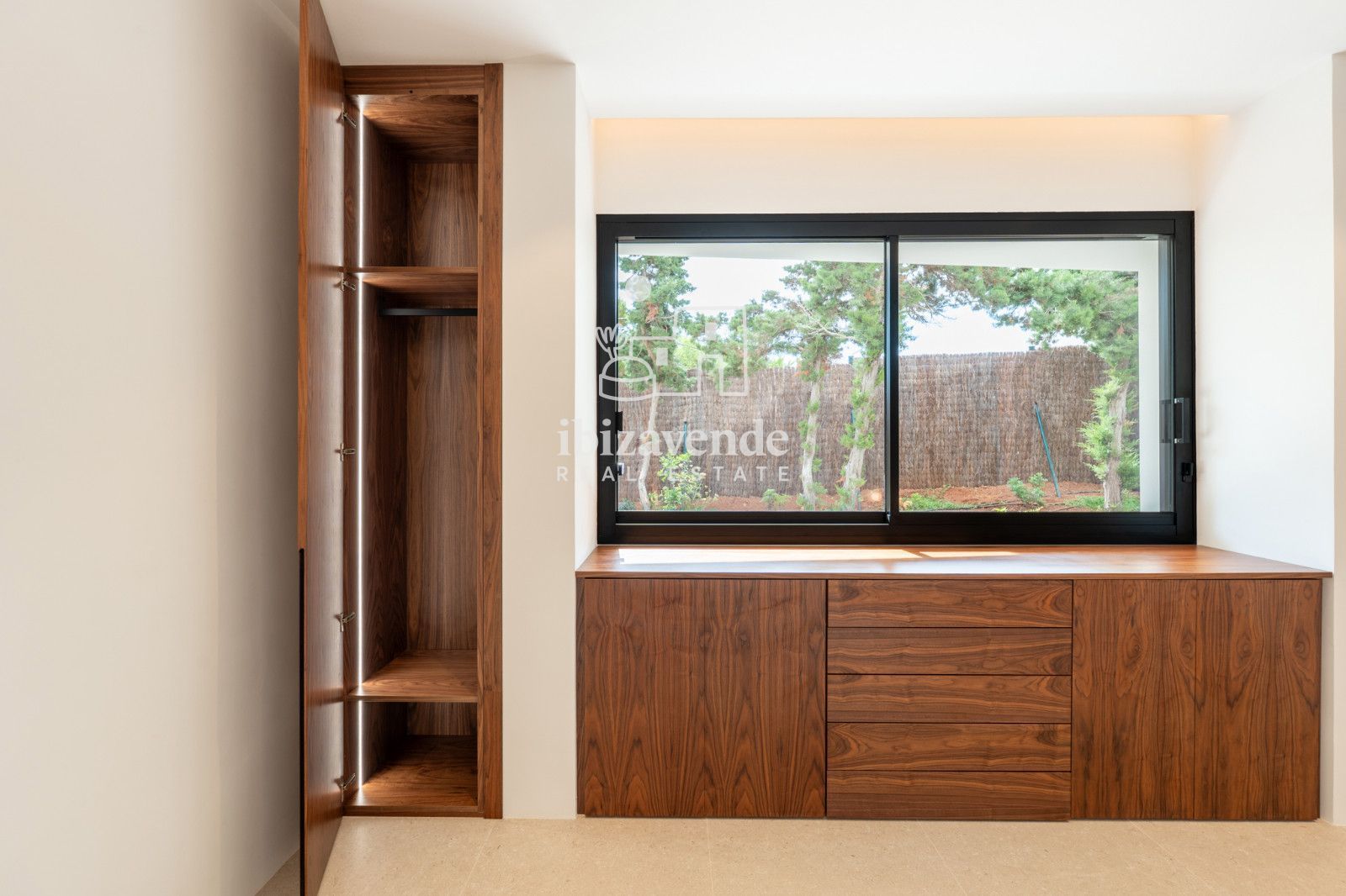 Mobilia Inmueble Image