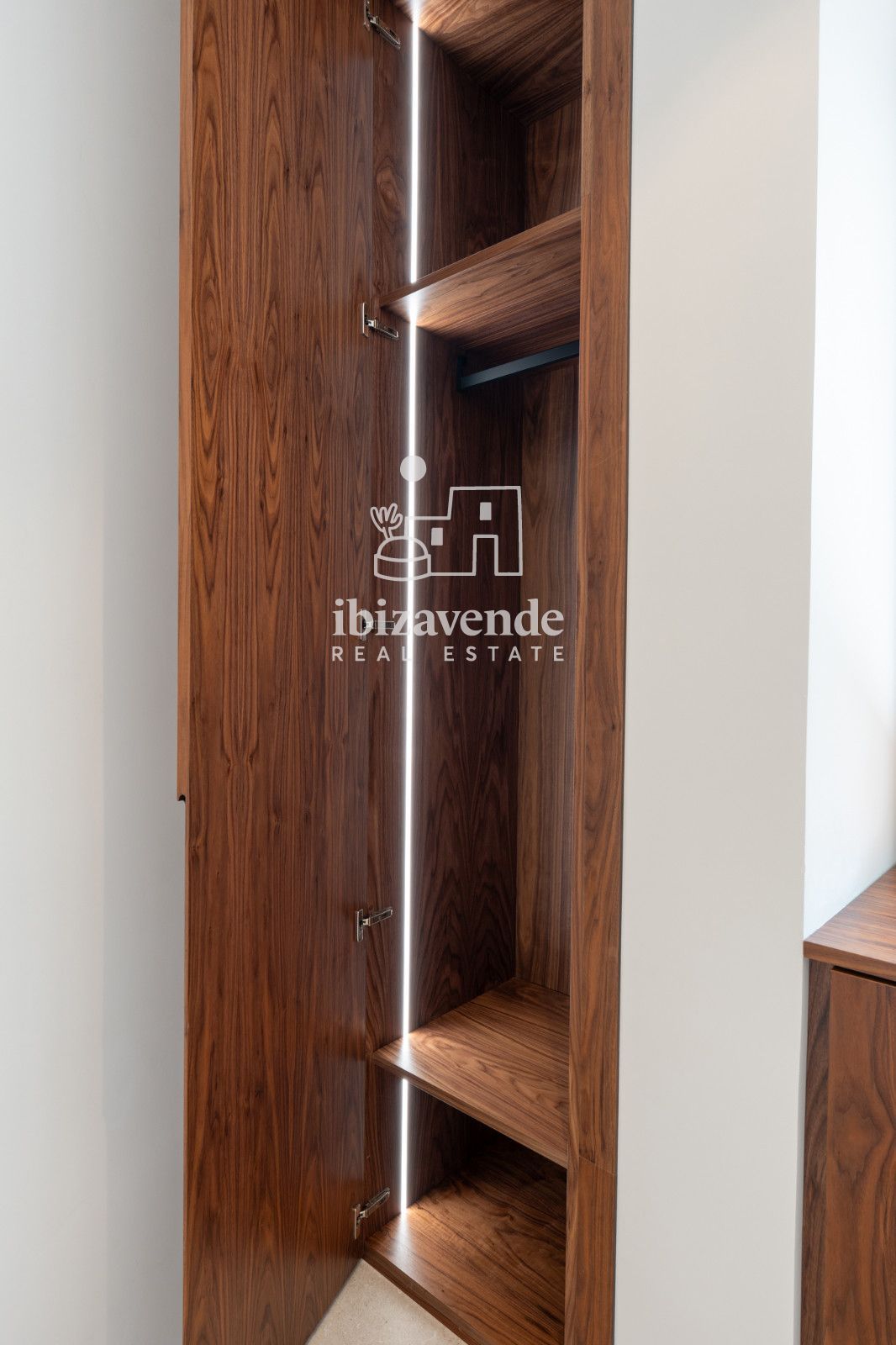 Mobilia Inmueble Image