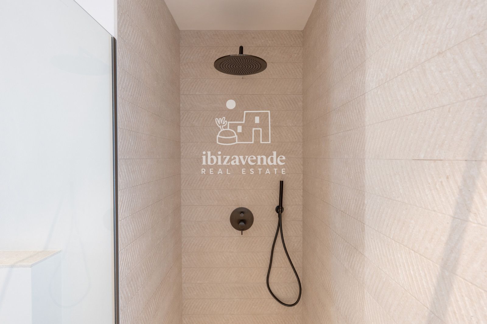 Mobilia Inmueble Image
