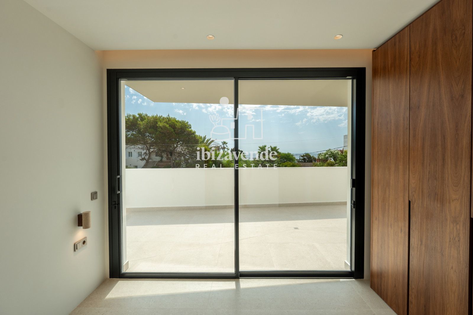 Mobilia Inmueble Image