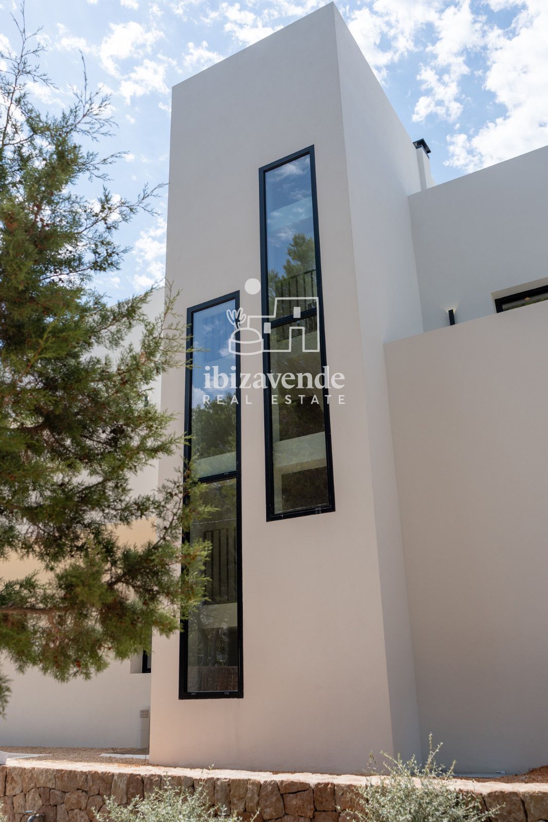 Mobilia Inmueble Image