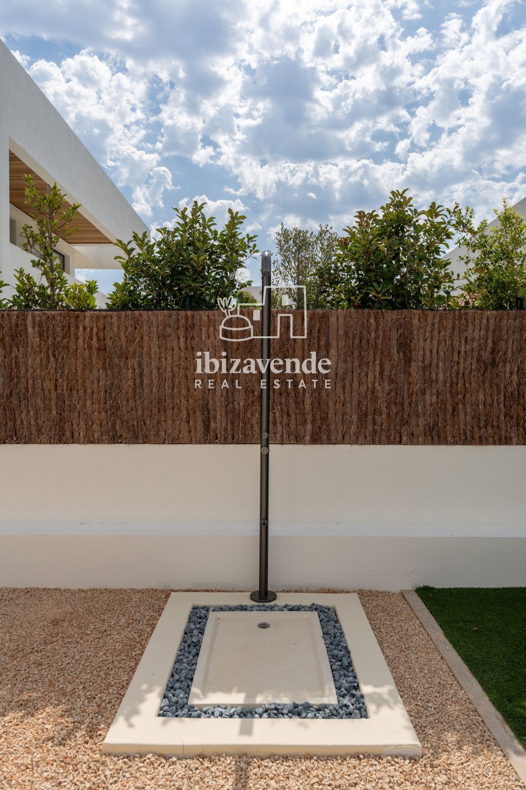 Mobilia Inmueble Image