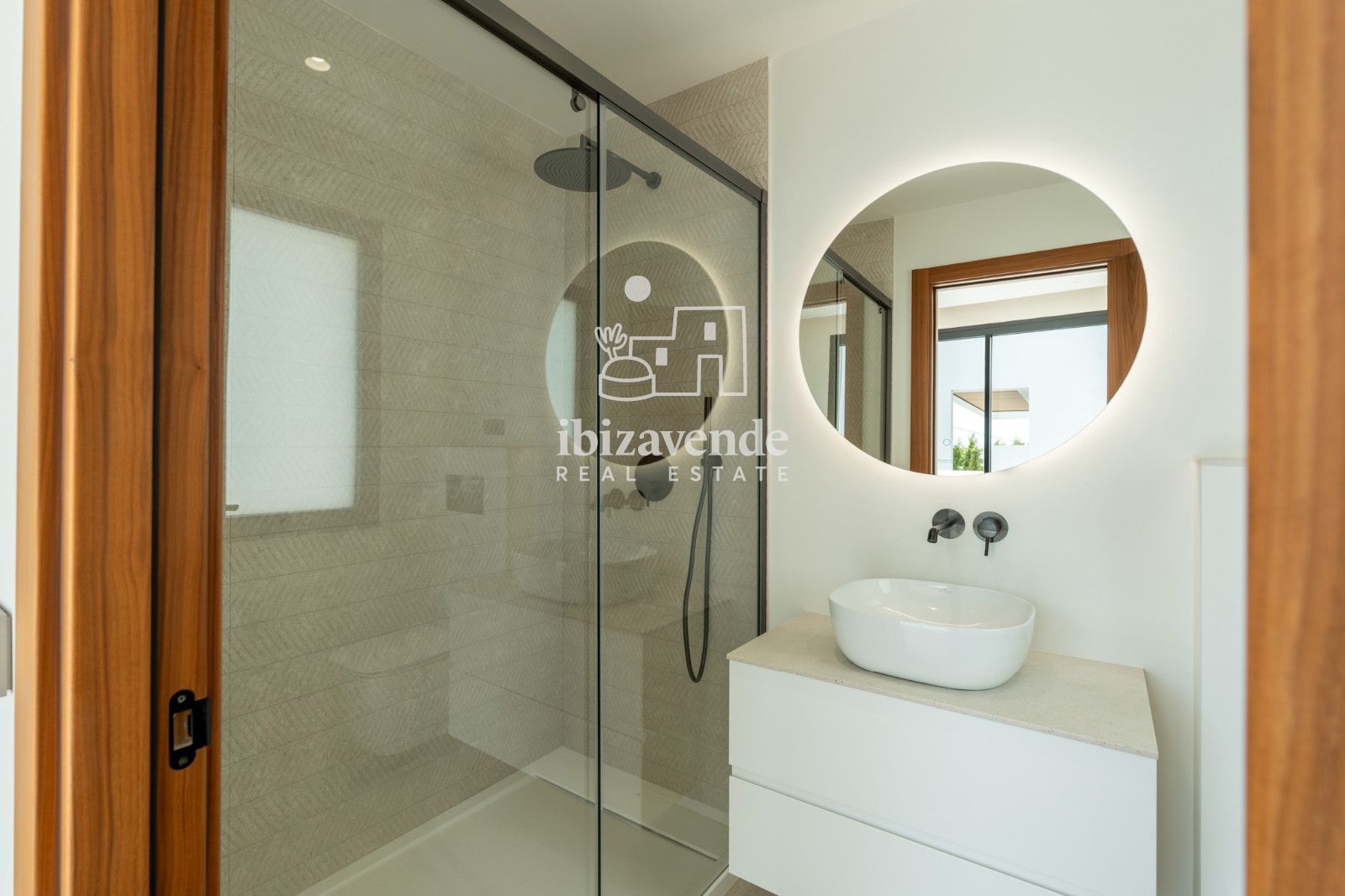 Mobilia Inmueble Image