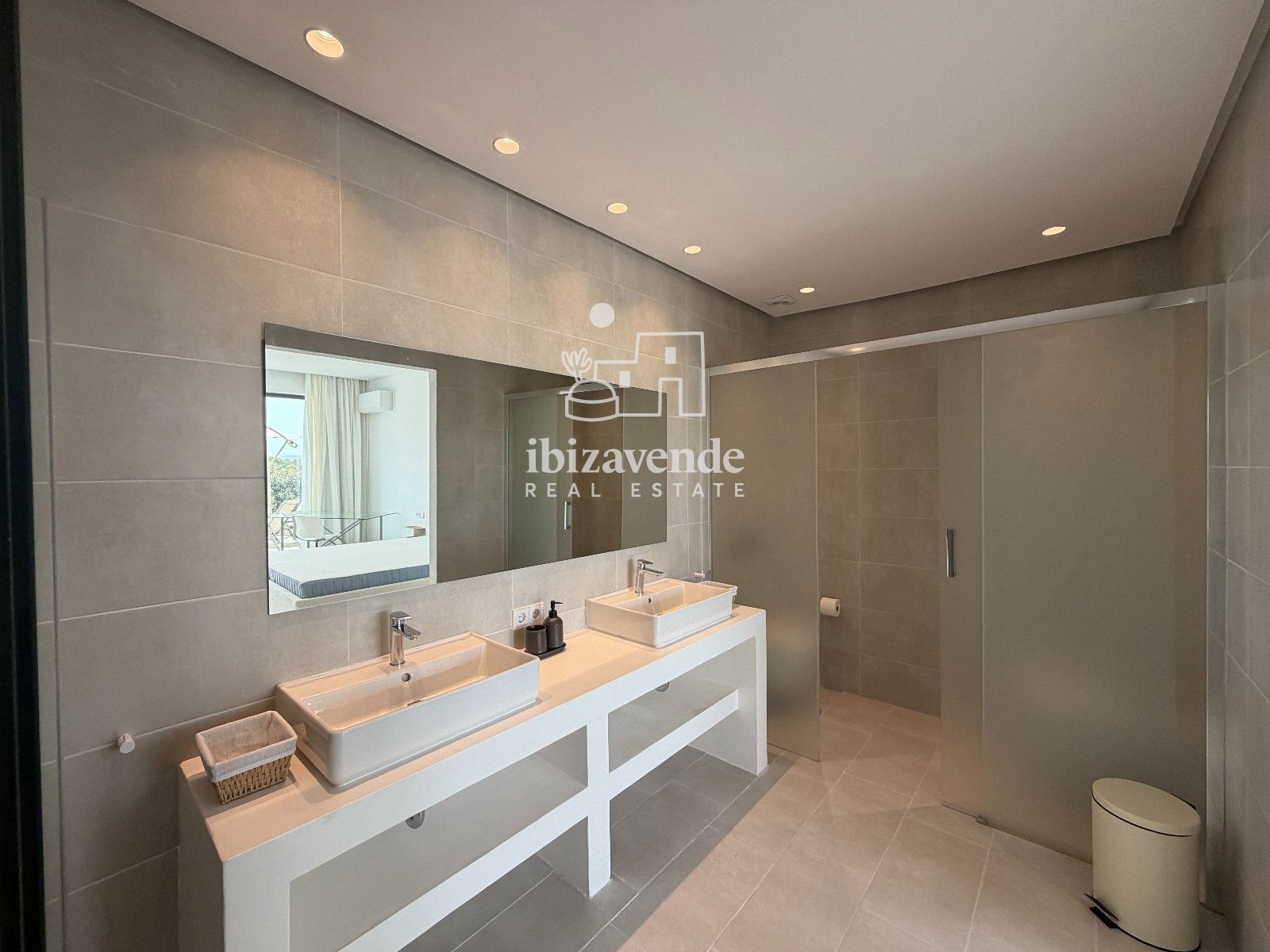 Mobilia Inmueble Image