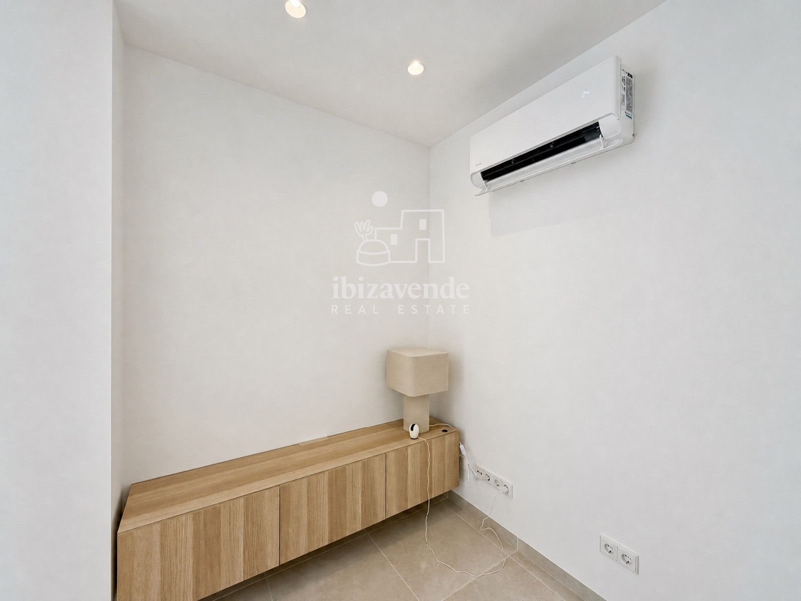 Mobilia Inmueble Image