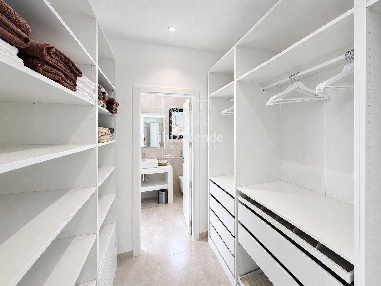 Mobilia Inmueble Image