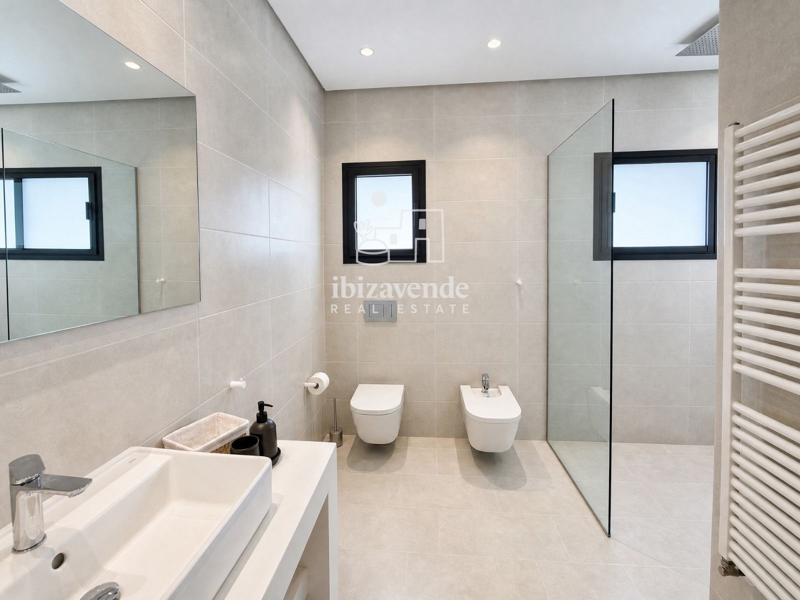 Mobilia Inmueble Image