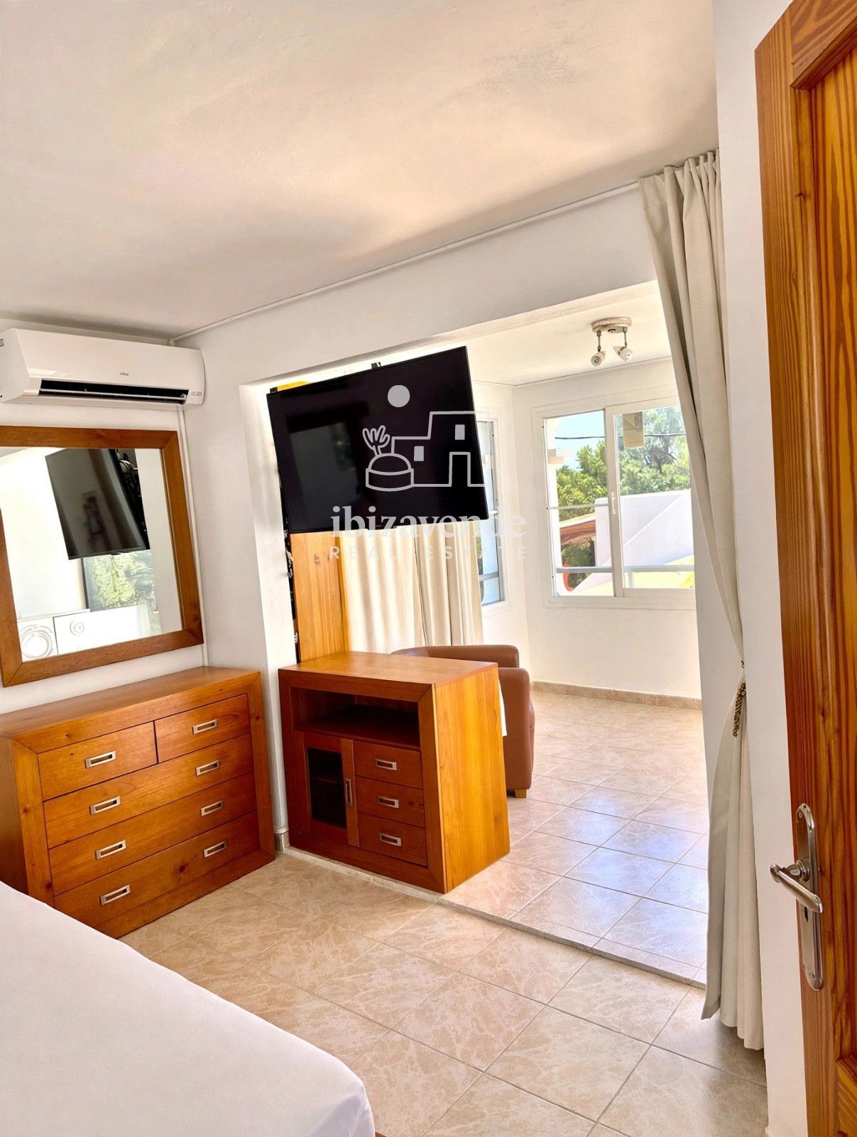 Mobilia Inmueble Image