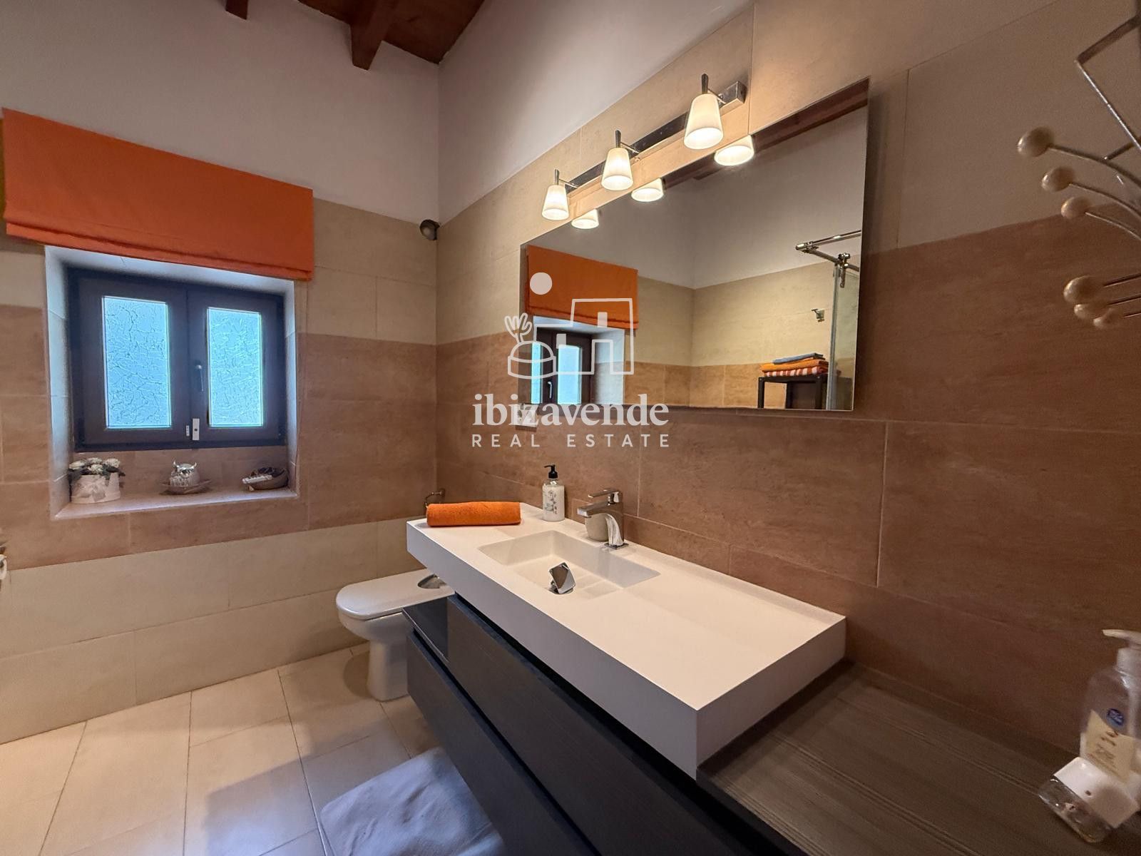 Mobilia Inmueble Image