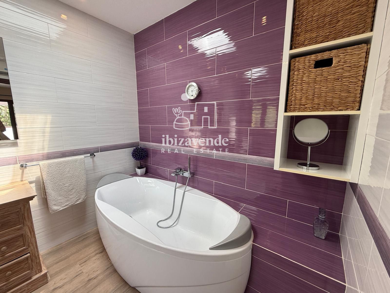 Mobilia Inmueble Image