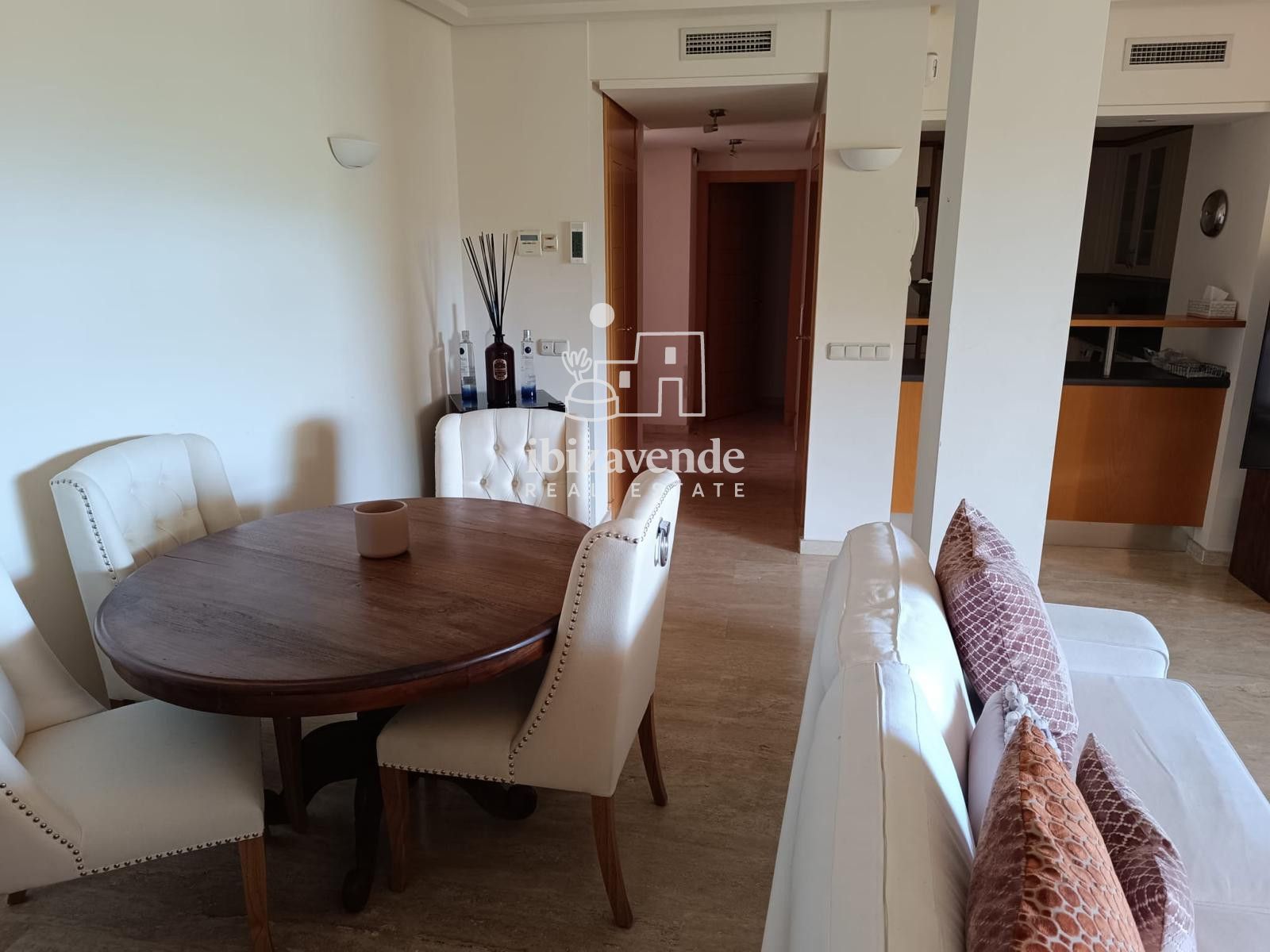 Mobilia Inmueble Image