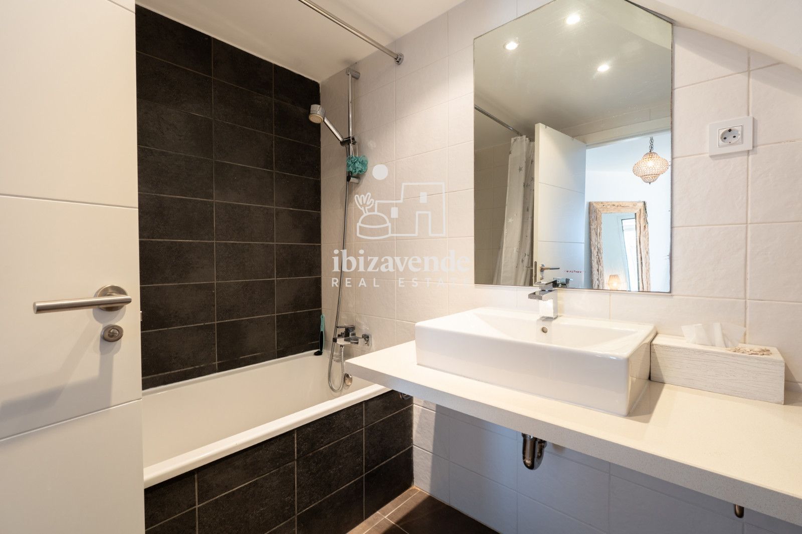 Mobilia Inmueble Image