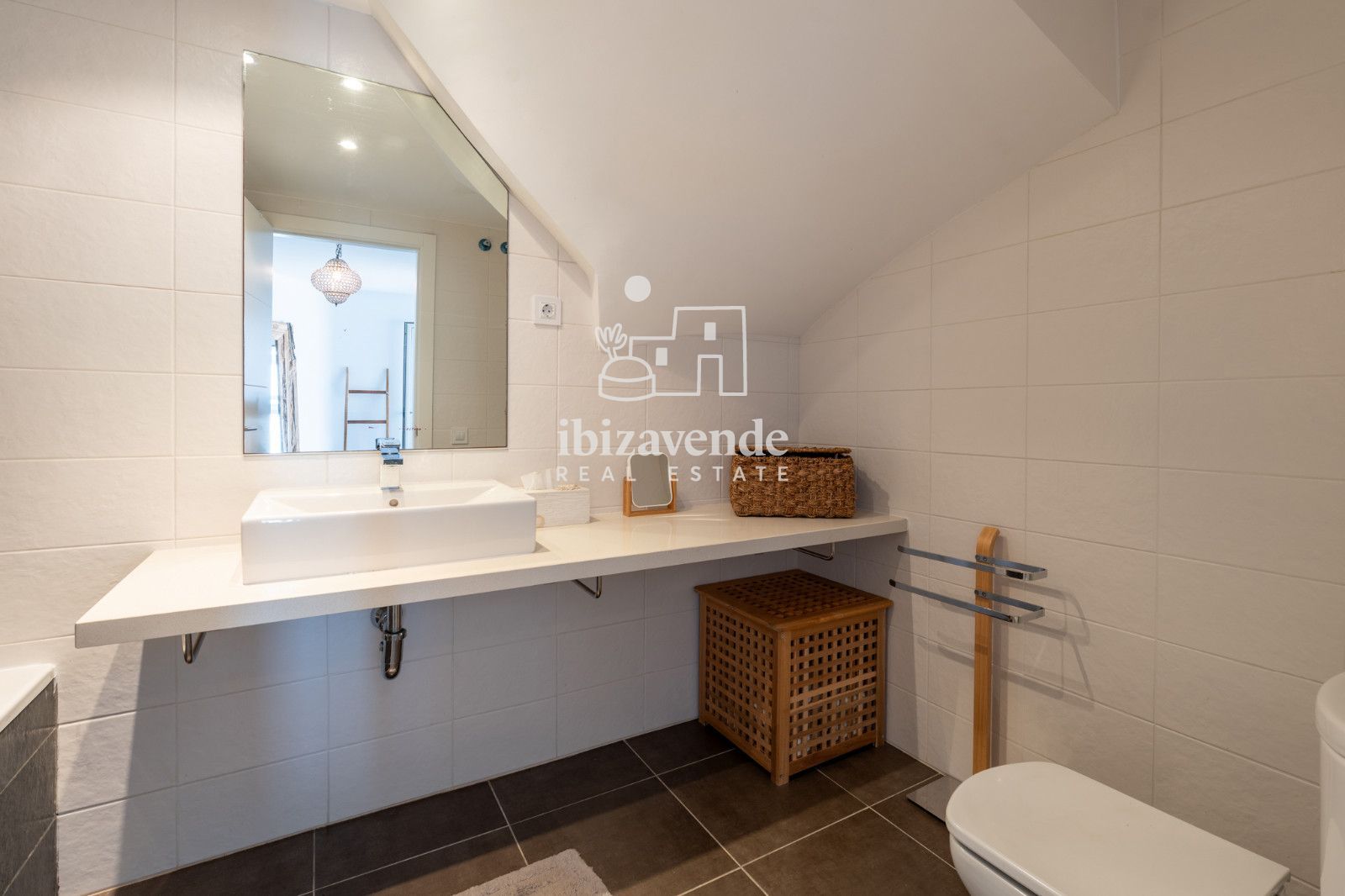 Mobilia Inmueble Image