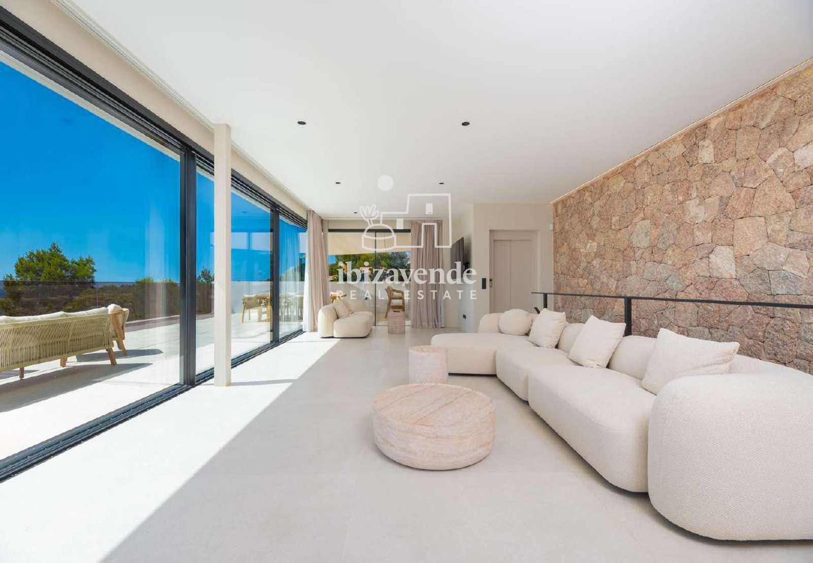 Mobilia Inmueble Image