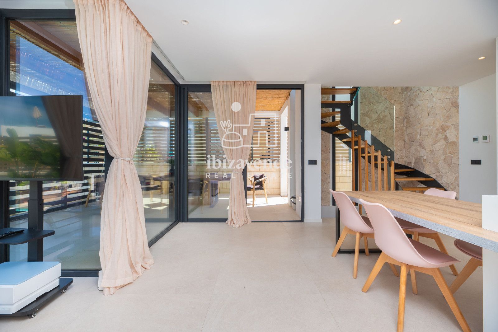 Mobilia Inmueble Image