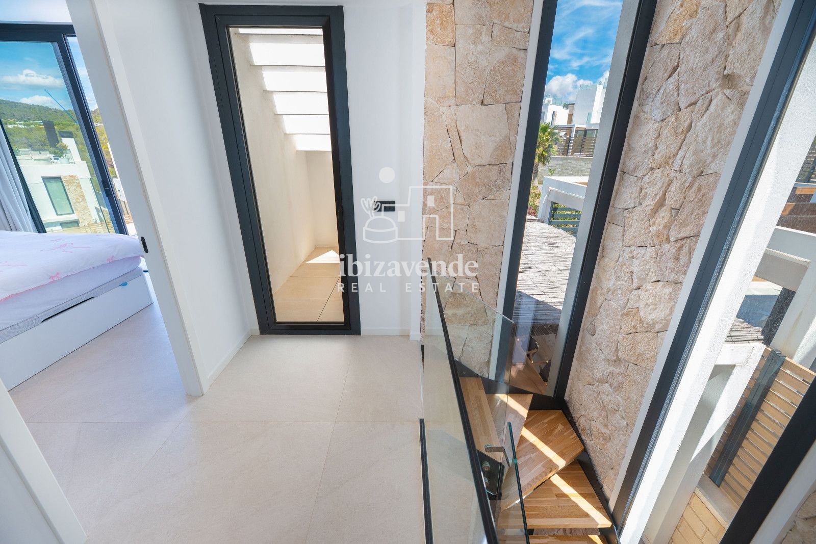 Mobilia Inmueble Image