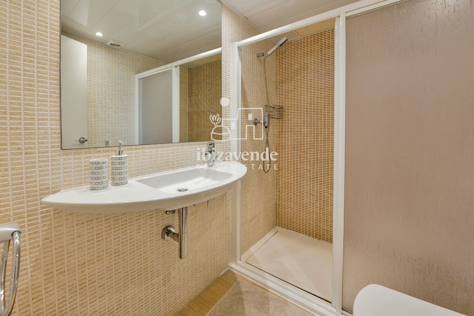 Mobilia Inmueble Image
