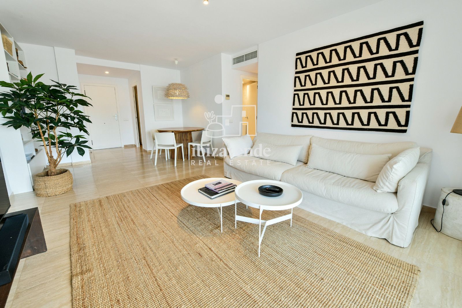 Mobilia Inmueble Image