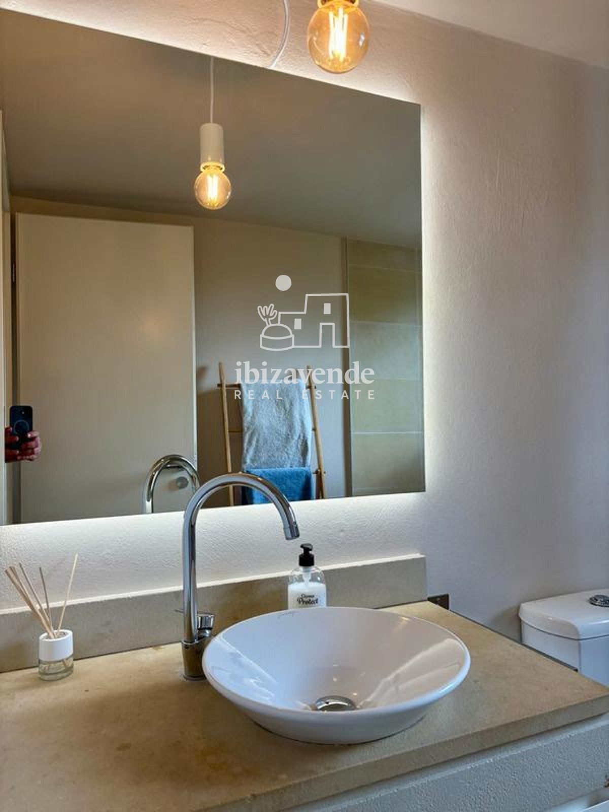Mobilia Inmueble Image