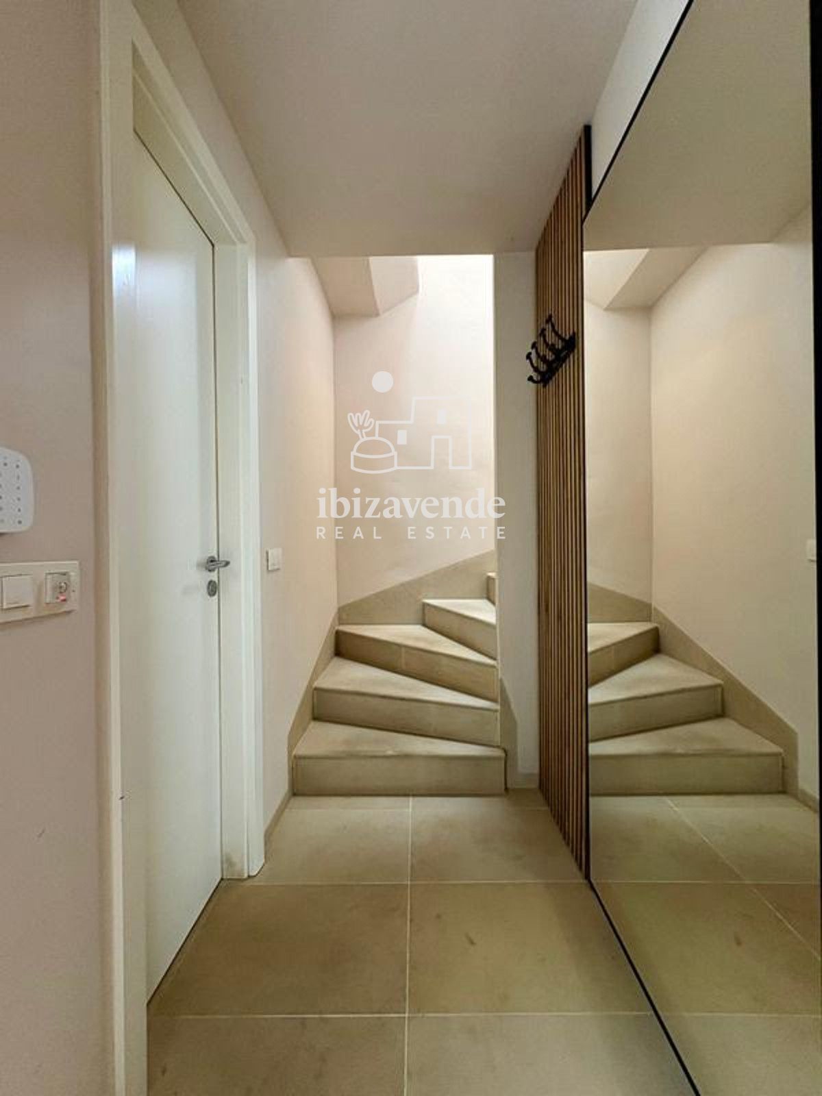 Mobilia Inmueble Image