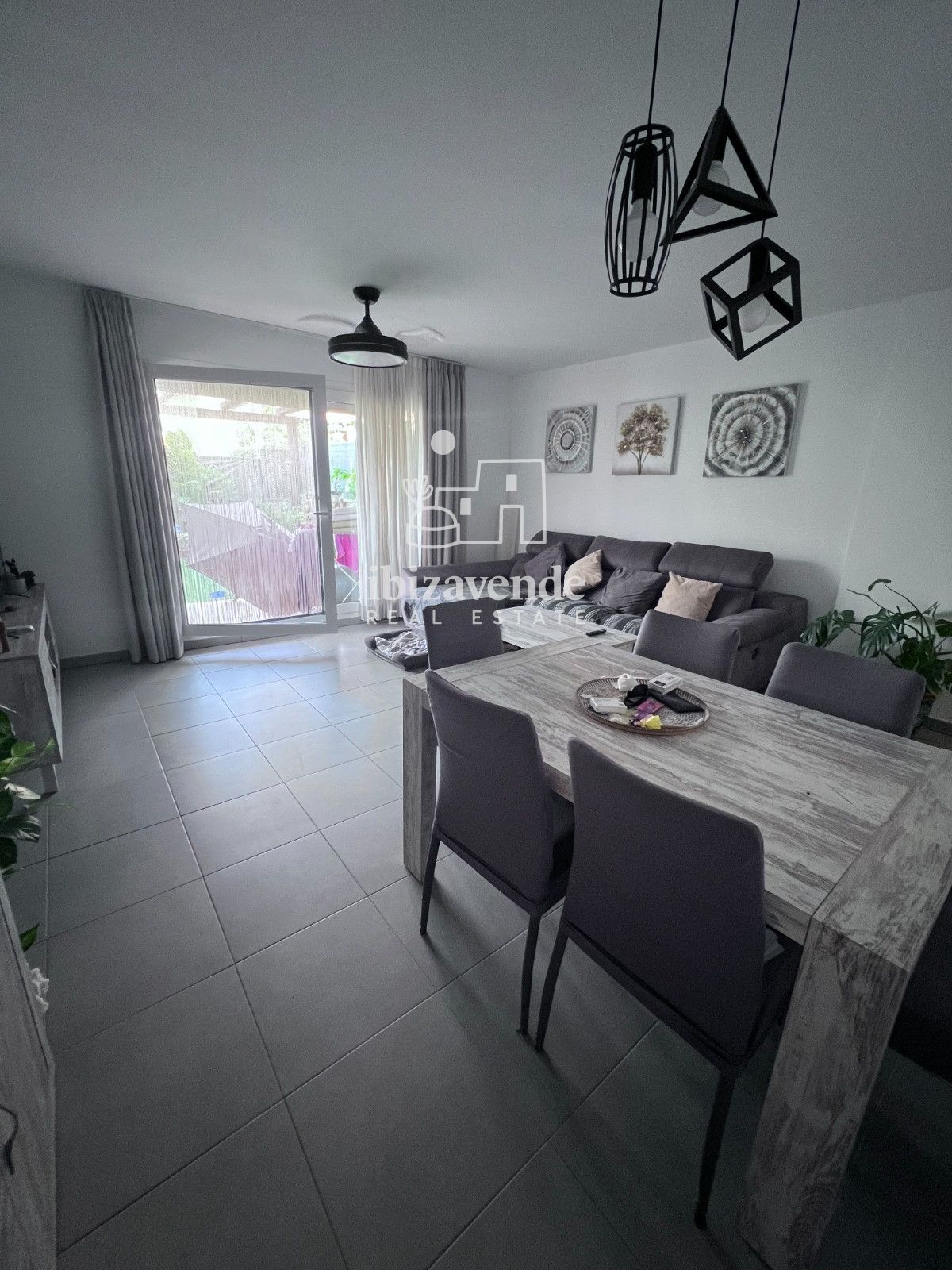 Mobilia Inmueble Image