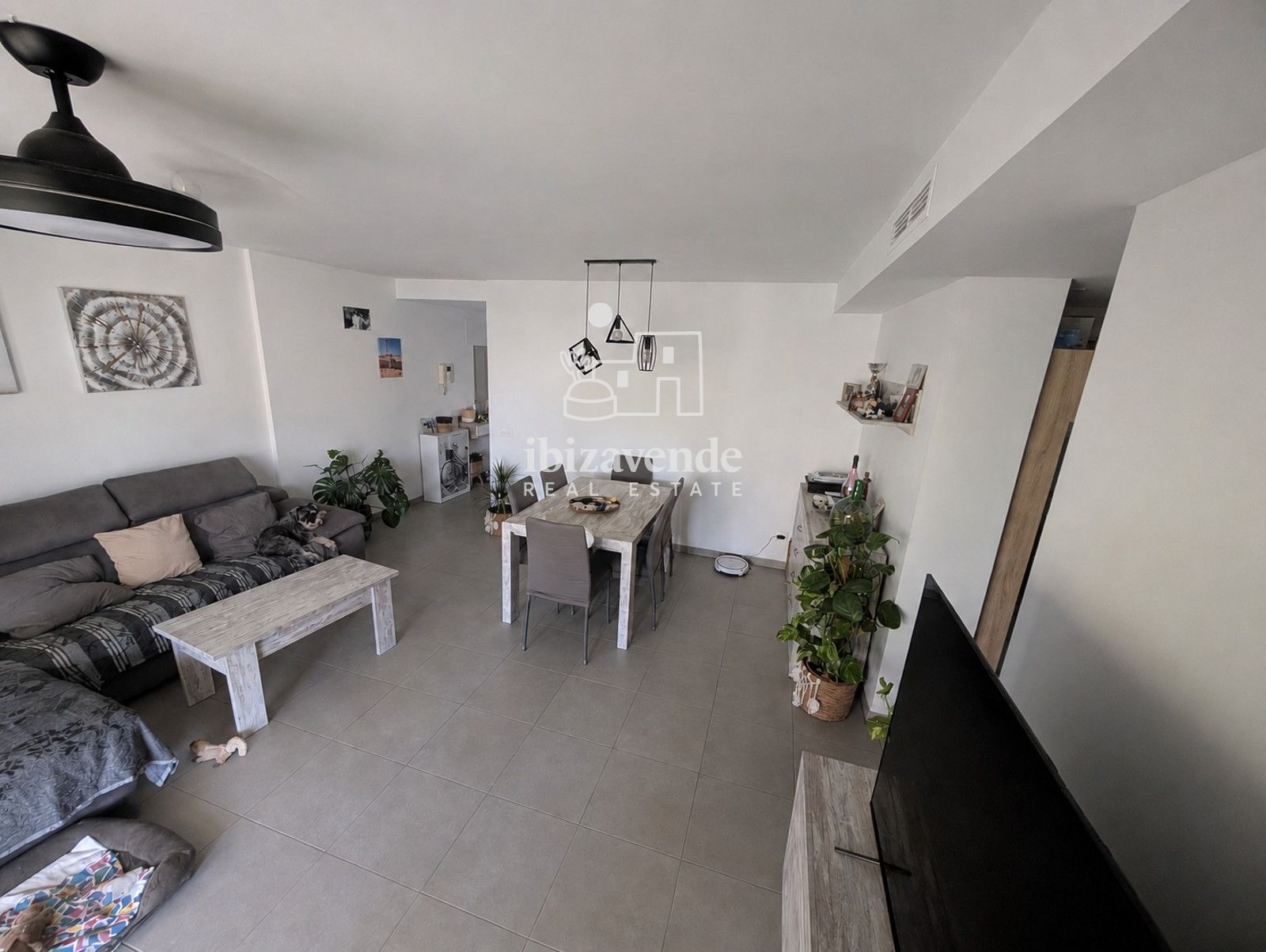 Mobilia Inmueble Image